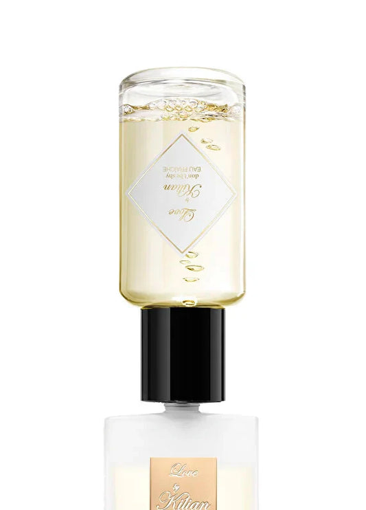 kilian-sacred-wood-50ml-with-clutch-02 IMAGE