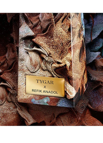 bvlgari-le-gemme-tygar-refik-anadol-limited-edition-parfum-05 IMAGE