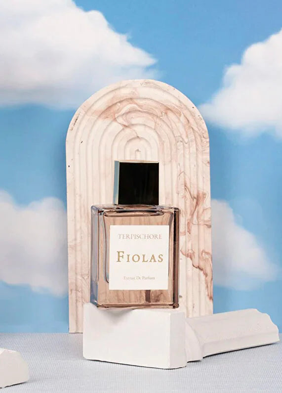 fiolas-hena-summer-kiss-edp-50-ml-unisex-parfum-02 IMAGE