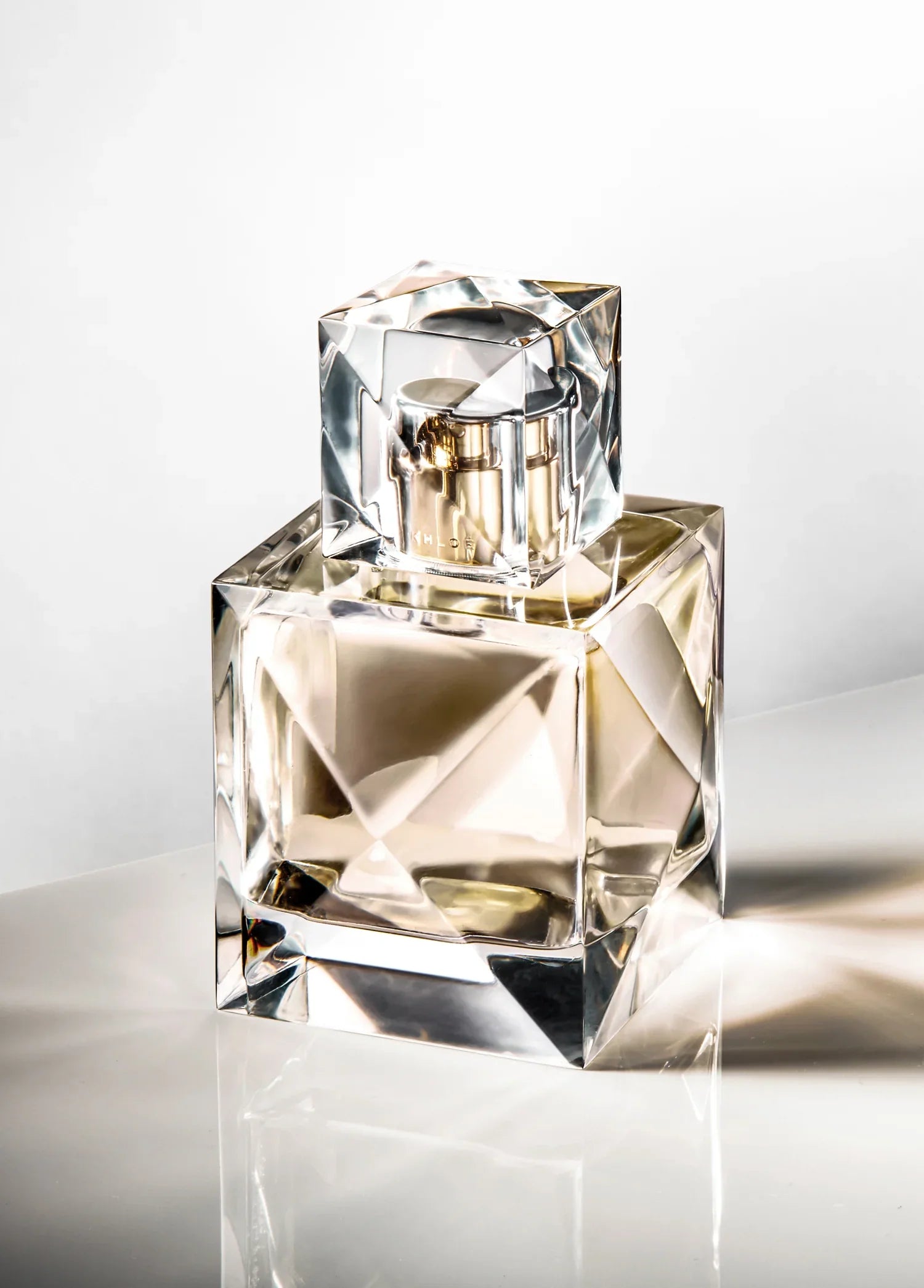 khloe-kardashian-xo-khloe-100-ml-edp-kadin-parfum-00526-04 image