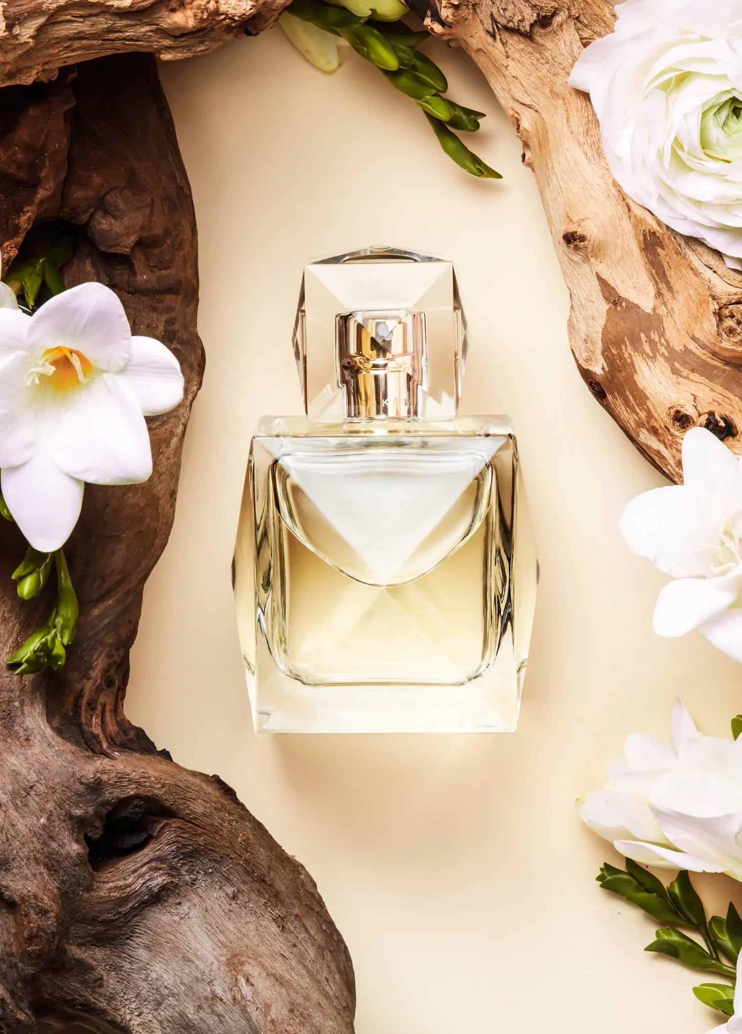 khloe-kardashian-xo-khloe-30-ml-edp-kadin-parfum-01168-05 image