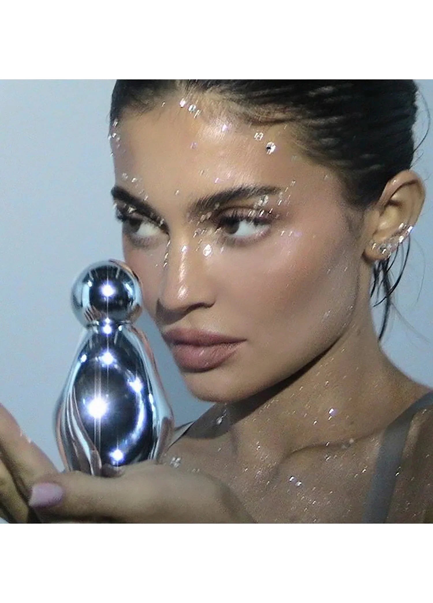 kylie-jenner-cosmic-20-edp-100-ml-kadin-parfum-00580-04 image