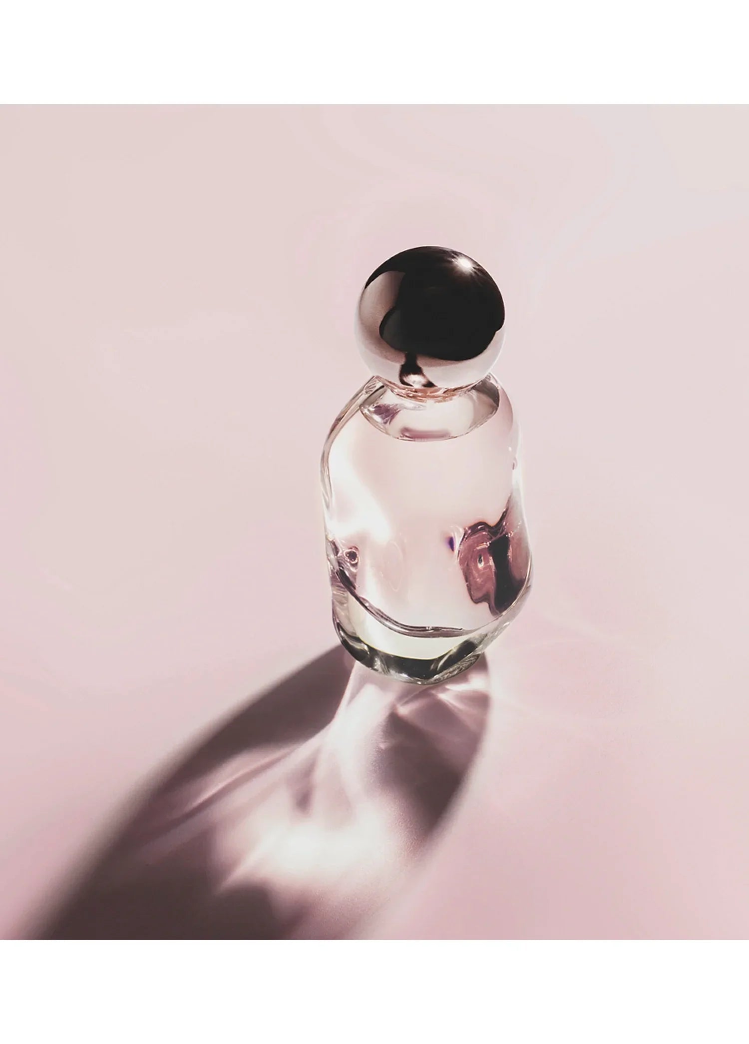 kylie-jenner-cosmic-edp-bottle-kadin-parfum-refill-yedek-sise-150-ml-01476-04 image