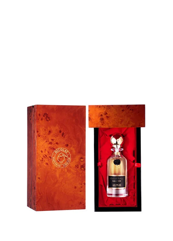 nicolai-macaron-bourbon-intense-parfum-01 IMAGE