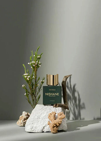 nishane-favonius-london-50-ml-unisex-parfum-04 IMAGE