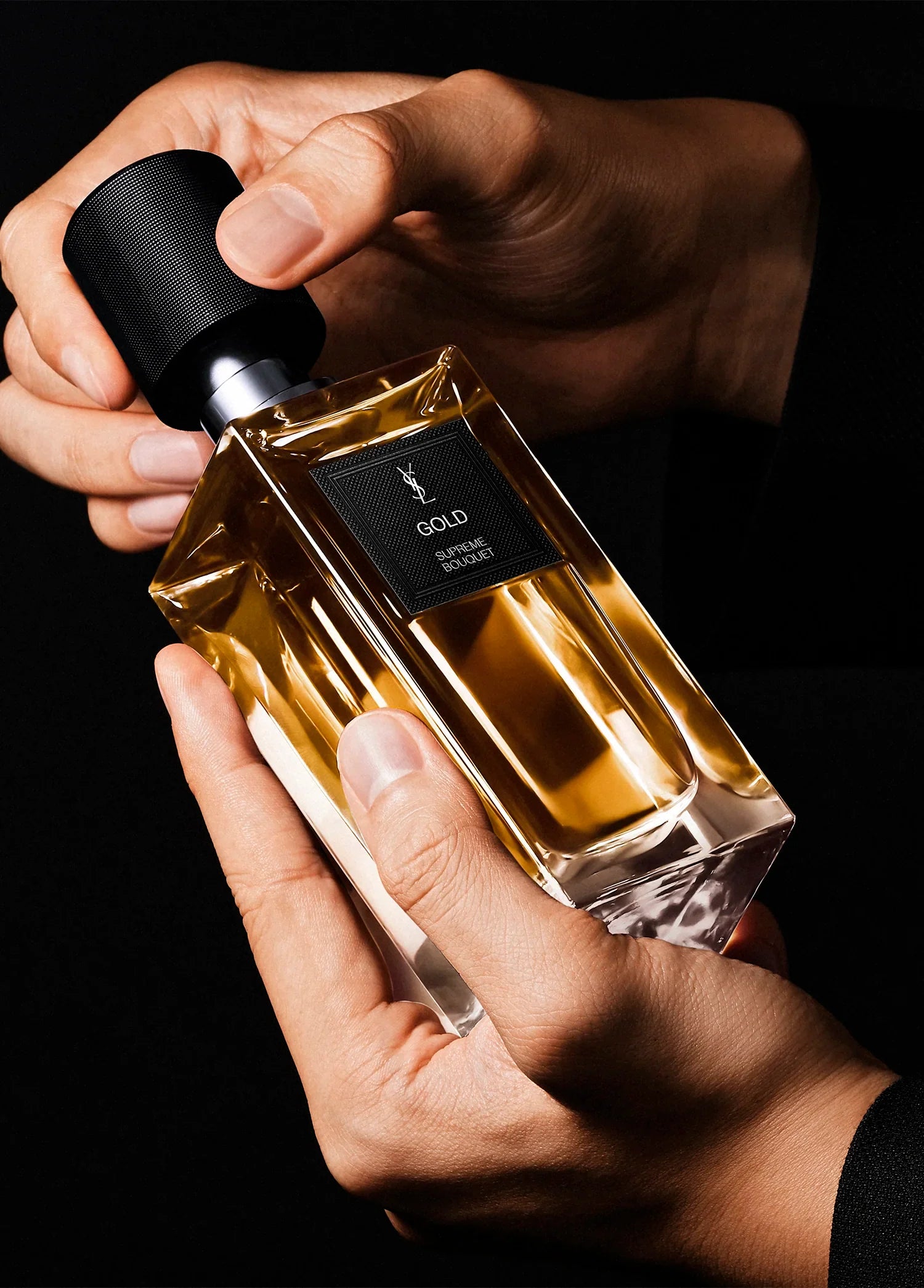 yves-saint-laurent-le-vestiaire-des-parfums-gold-01805-05 image