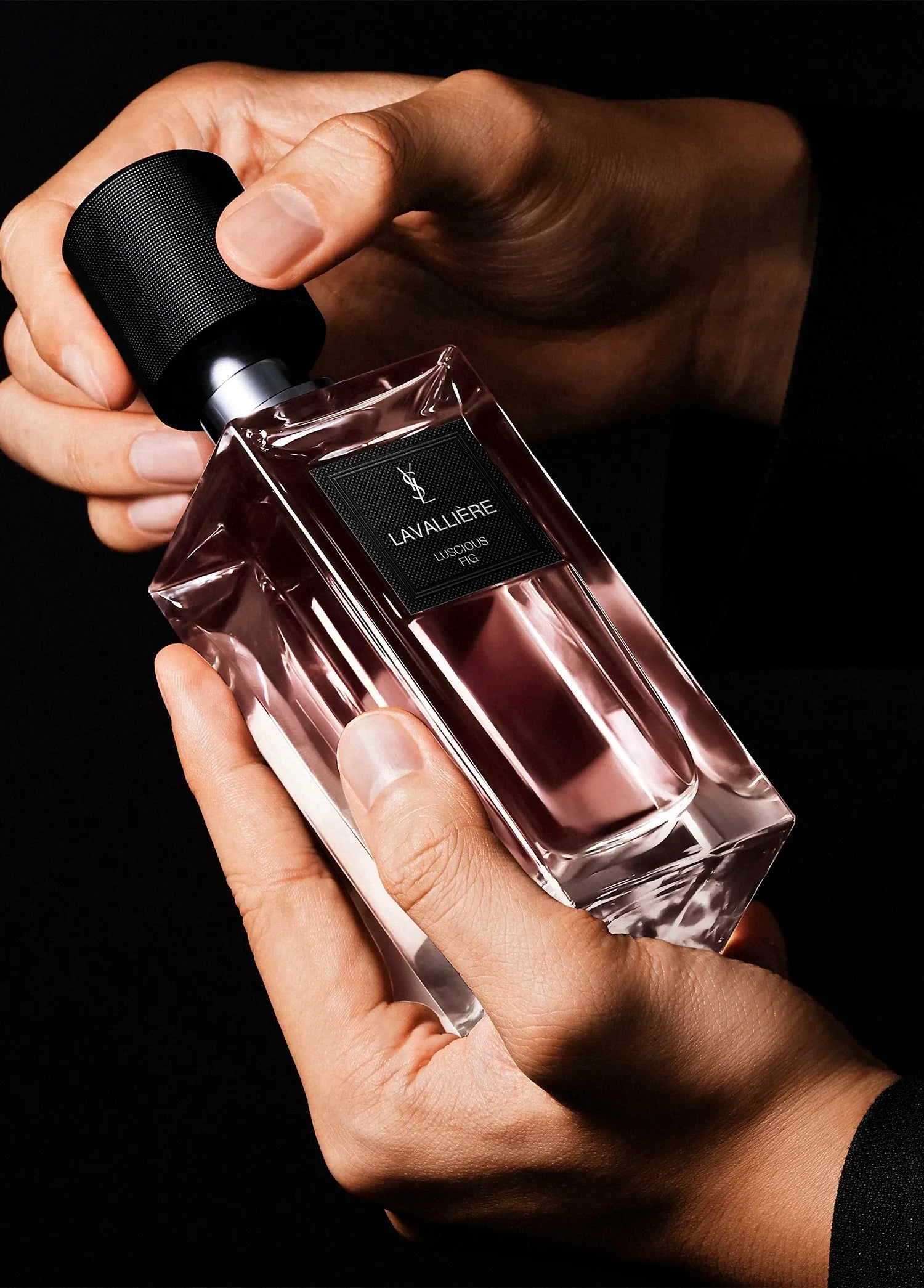 yves-saint-laurent-le-vestiaire-des-parfums-lavalliere-02919-05 image
