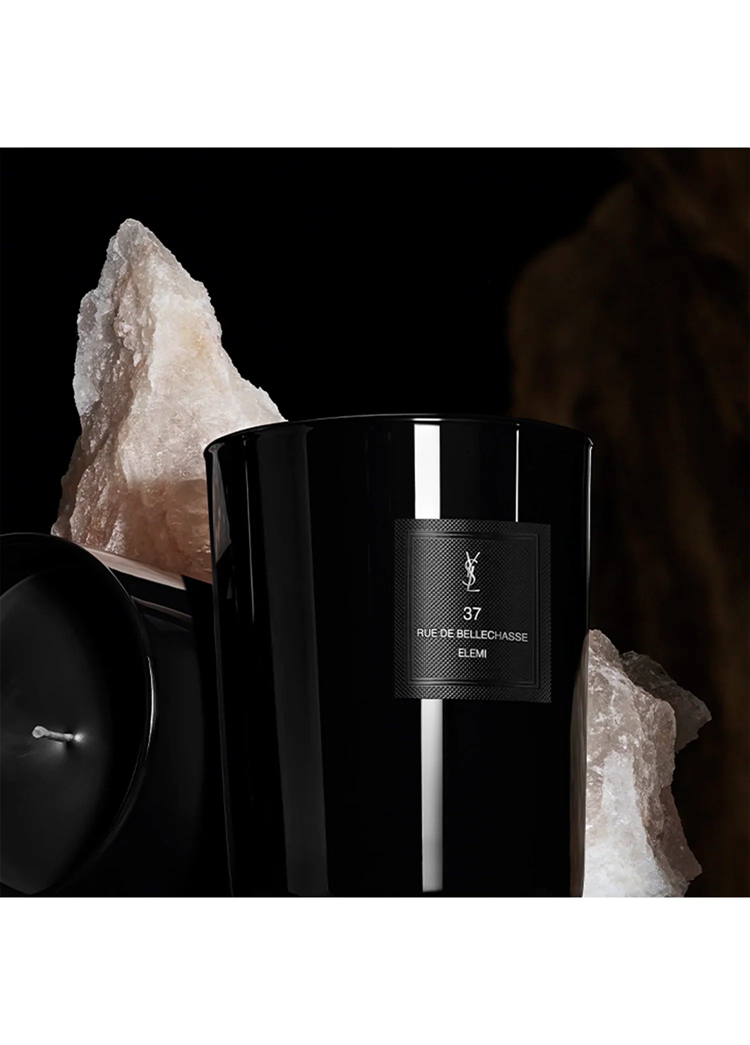 yves-saint-laurent-le-vestiaire-des-parfums-rue-de-bellechasse-mum-03442-03 image